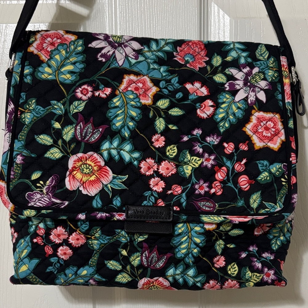 Vera Bradley Vines Floral Messenger  Bag